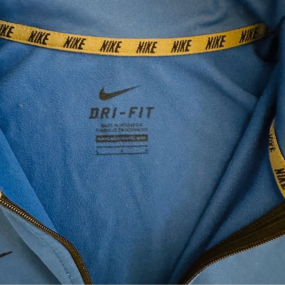 Nike Blue Dri-Fit Performance Quarter-Zip Long Sleeve Top - Picture 4 of 7